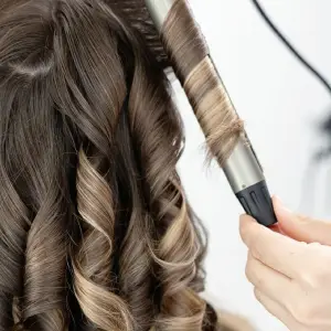 Professional Hair Styling in Andheri West at Affordable Salon