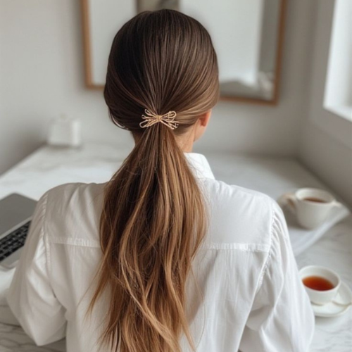 Sleek Low Pony or Knot Tress and Beyond Salon 1 1 Sleek Low Pony or Knot Tress and Beyond Salon 1 1