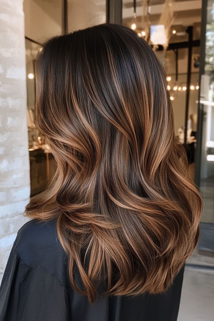 Tress & Beyond luxury salon in Andheri West Mumbai